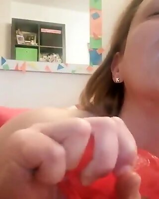 Try not to cum - chaturbate model in hottest show and extreme deepthroat
