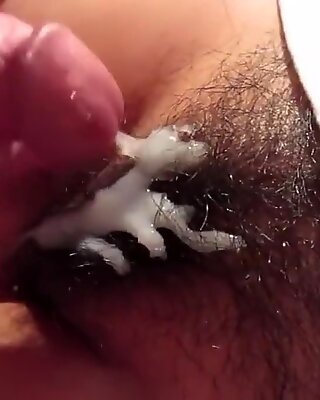 Hairy pussy cumshot
